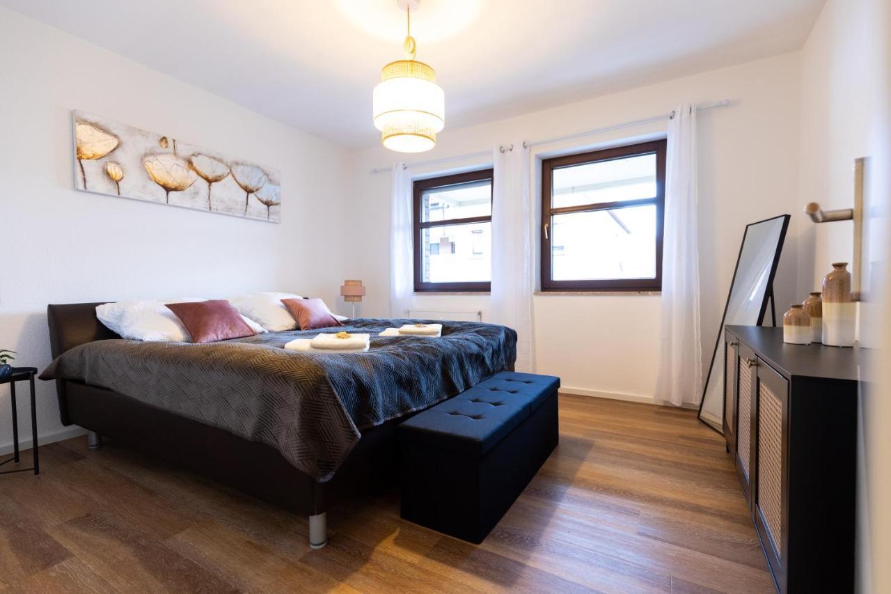 Design-Ferienwohnung In Bad Neuenahr: Platz Fuer 4, Kueche, Wifi, Netflix 외부 사진