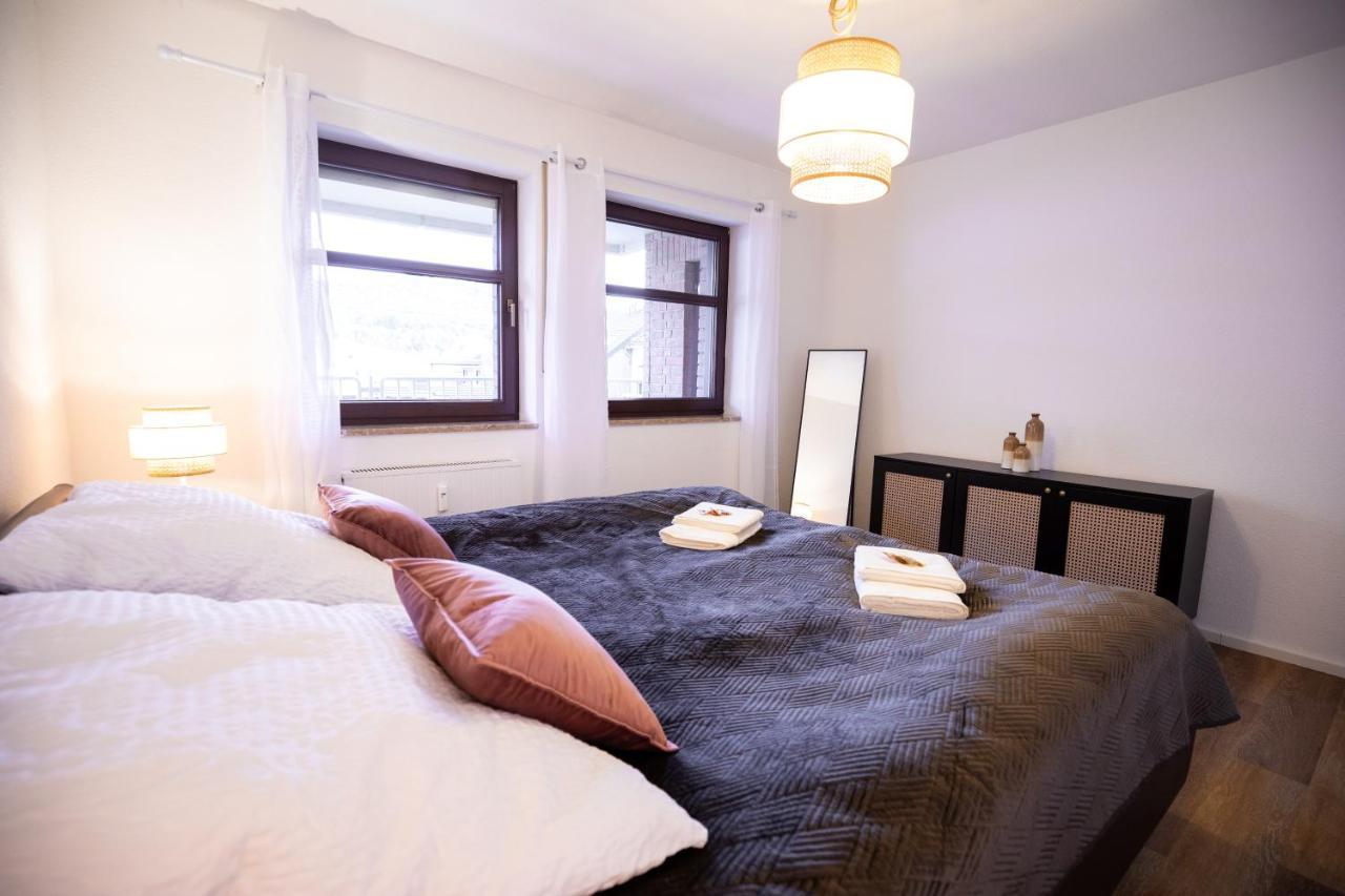 Design-Ferienwohnung In Bad Neuenahr: Platz Fuer 4, Kueche, Wifi, Netflix 외부 사진
