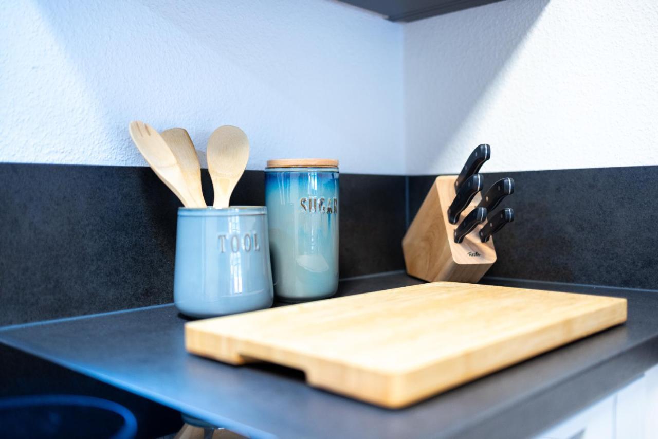 Design-Ferienwohnung In Bad Neuenahr: Platz Fuer 4, Kueche, Wifi, Netflix 외부 사진